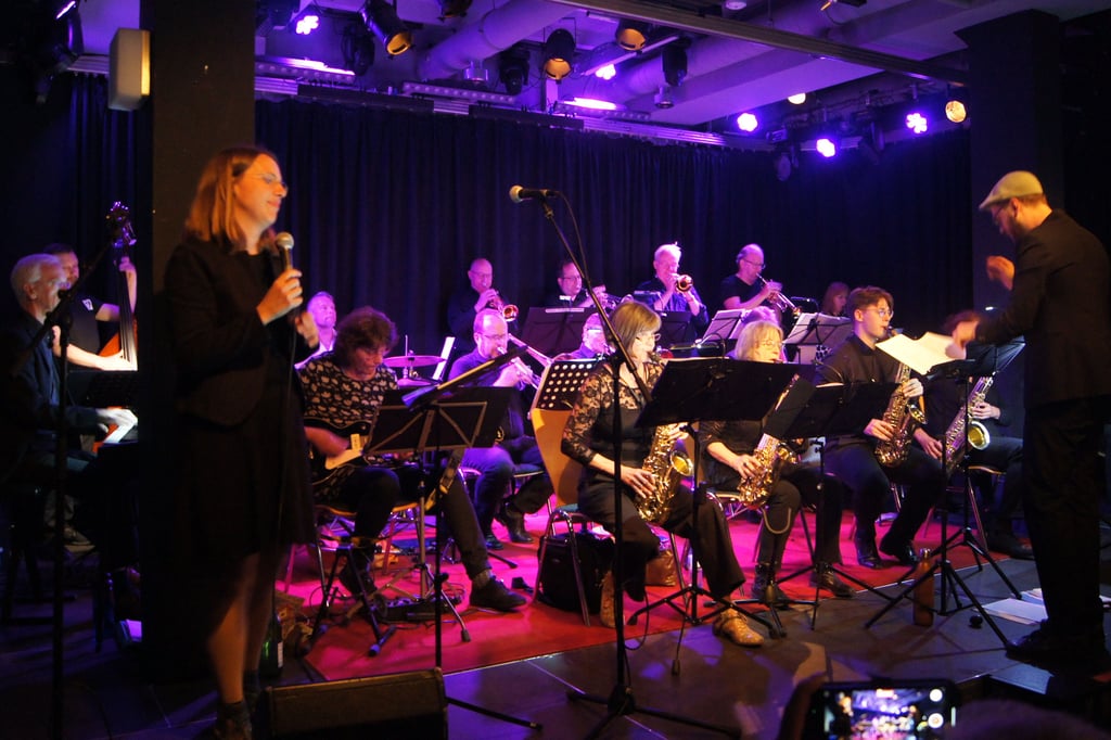 Happy Swing Company hält, was der Name verspricht