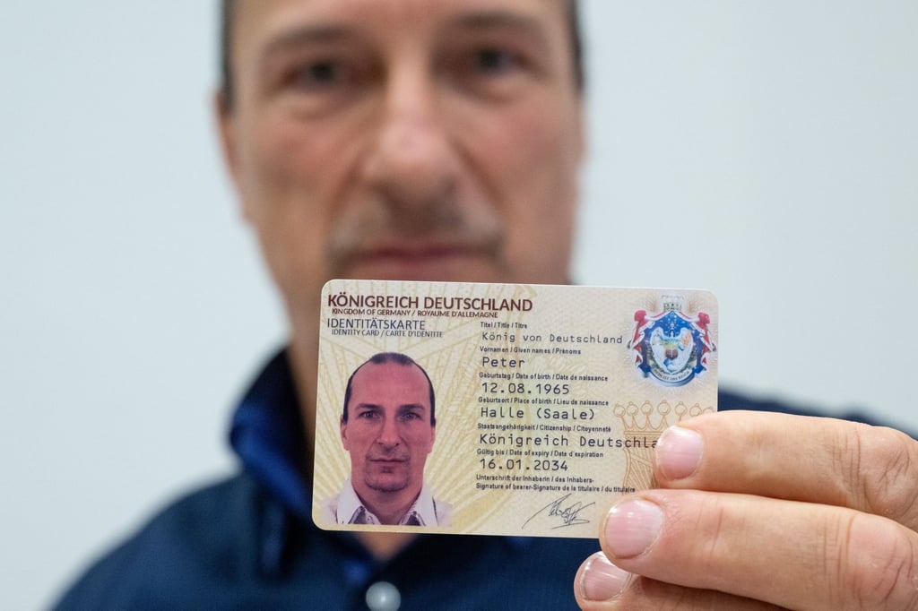 -K-nigreich-Deutschland-verboten-Gr-nder-in-U-Haft