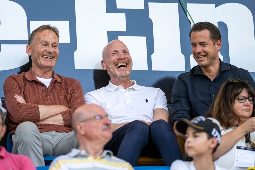 Bericht-Neuer-Vertrag-und-neue-Aufgabe-f-r-Sammer-beim-BVB