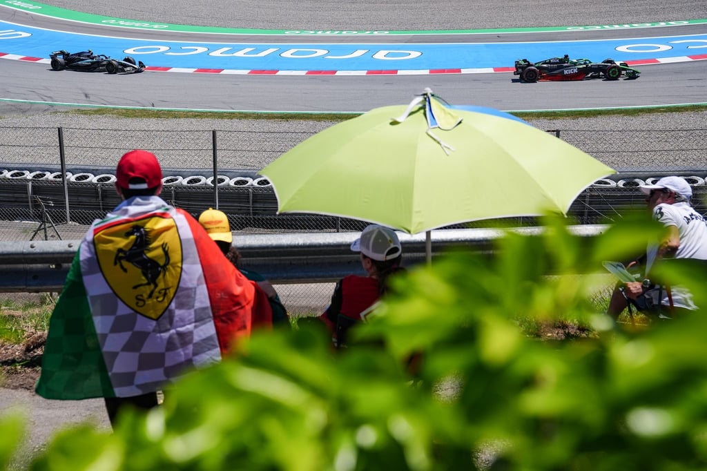 Norris-und-Verstappen-mit-identischer-Zeit-Piastri-top