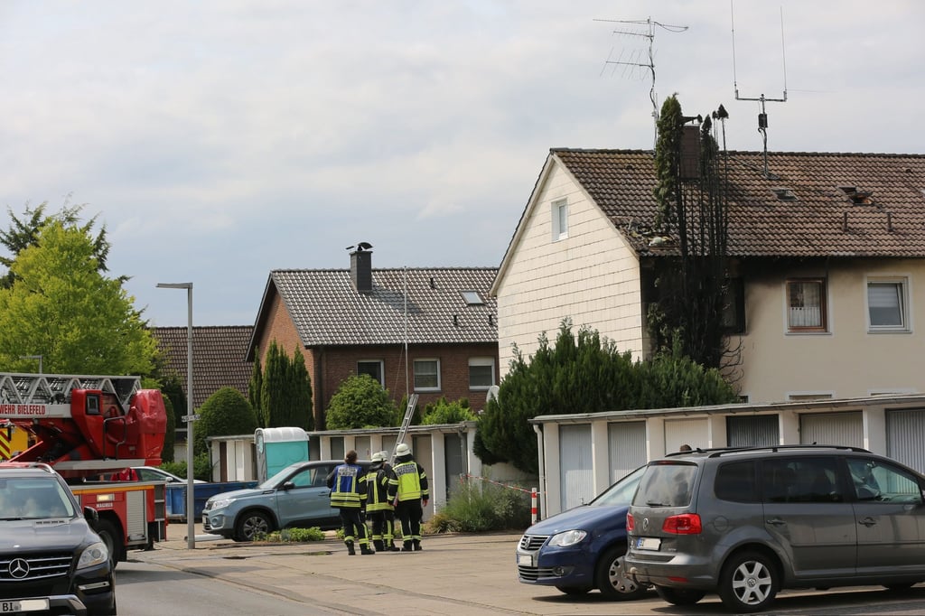 Bielefeld: Wohnhausbrand in letzter Sekunde verhindert