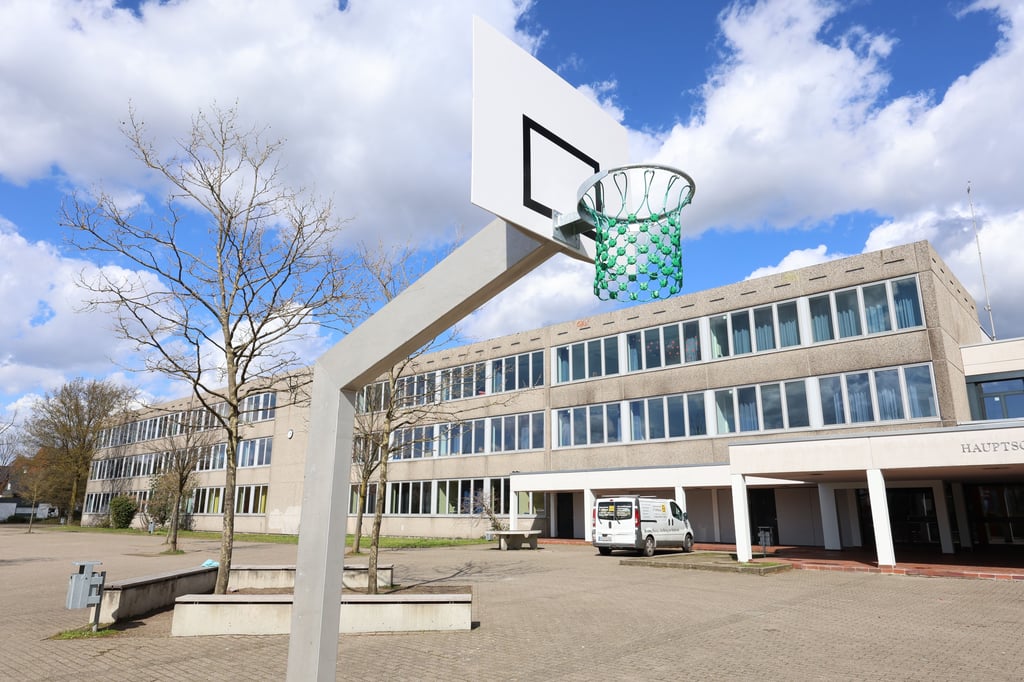 Stadt muss Schulen schnell Perspektive geben