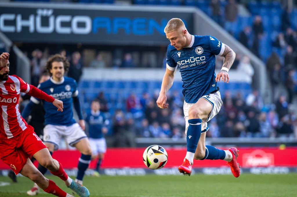Arminia's Oppie about to leave?