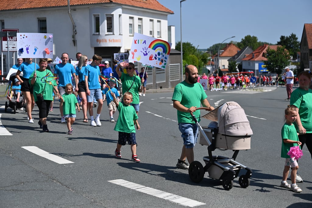 Festumzug zum 1200. Geburtstag