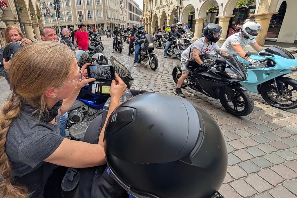 Rund 330 Biker erleben heißes Finale