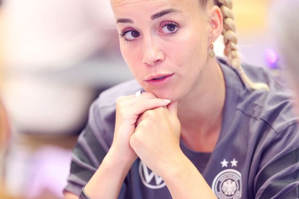 Die-Schlauste-die-Schnellste-Giulia-Gwinn-ber-ihr-Team