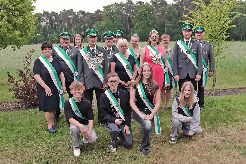 Hollweder Schützen ermitteln neue Regenten