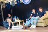 Moderator Christian Roselius konnte Tim Handwerker und Felix Hagmann (von links) zum Arminia Podcast begrüßen.