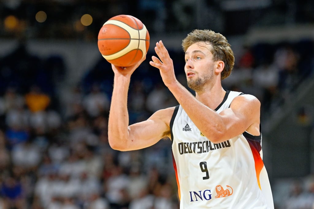 Schr-der-zur-ck-Basketballer-gewinnen-auch-zweiten-EM-Test