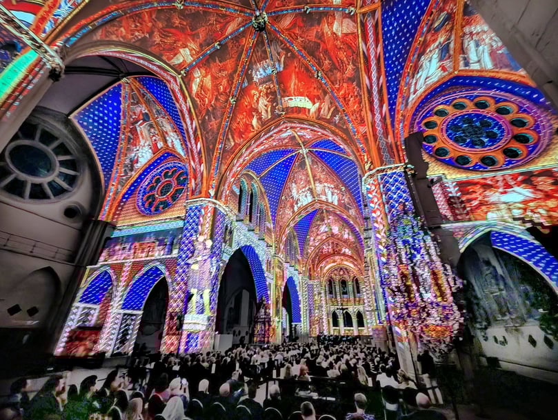 Die Lichtshow Luminiscence feierte am Donnerstag im Dom Premiere.