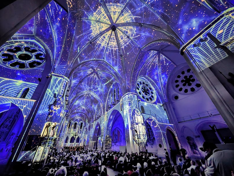 Die Lichtshow Luminiscence feierte am Donnerstag im Dom Premiere.