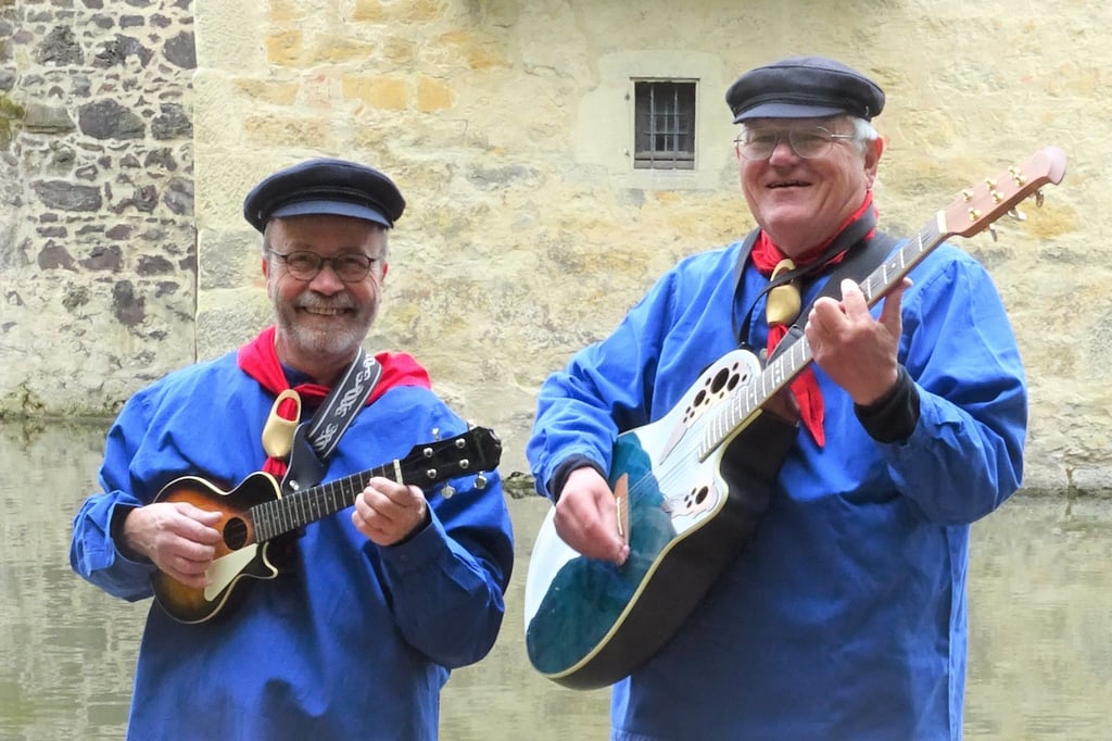Die „Singenden Kiepenkerle“ kommen mit ihrem aktuellen Konzertprogramm „Wir holen die Kuh vom Eis“ nach Ostbevern.