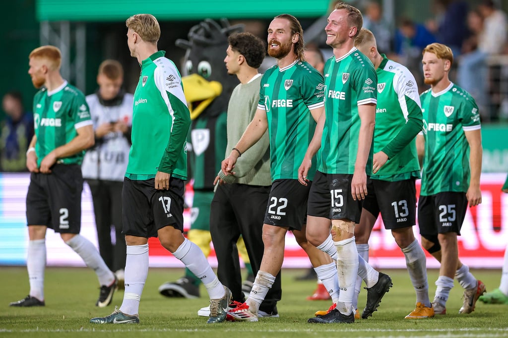 Zwei-H-rtef-lle-f-r-Preu-en-Coach-Ende-und-eine-gewisse-Hierarchie-