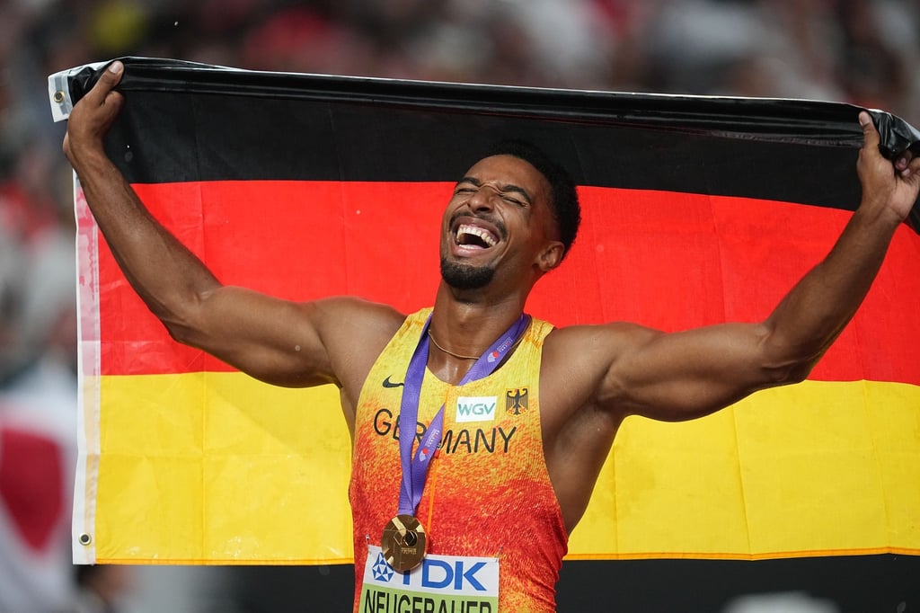 Neugebauer-k-rt-sich-zum-Weltmeister-Staffel-feiert-Bronze