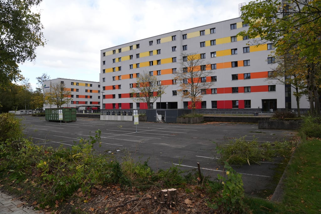 Auf-Parkplatz-Studierendenwerk-will-neuen-Wohnraum-schaffen