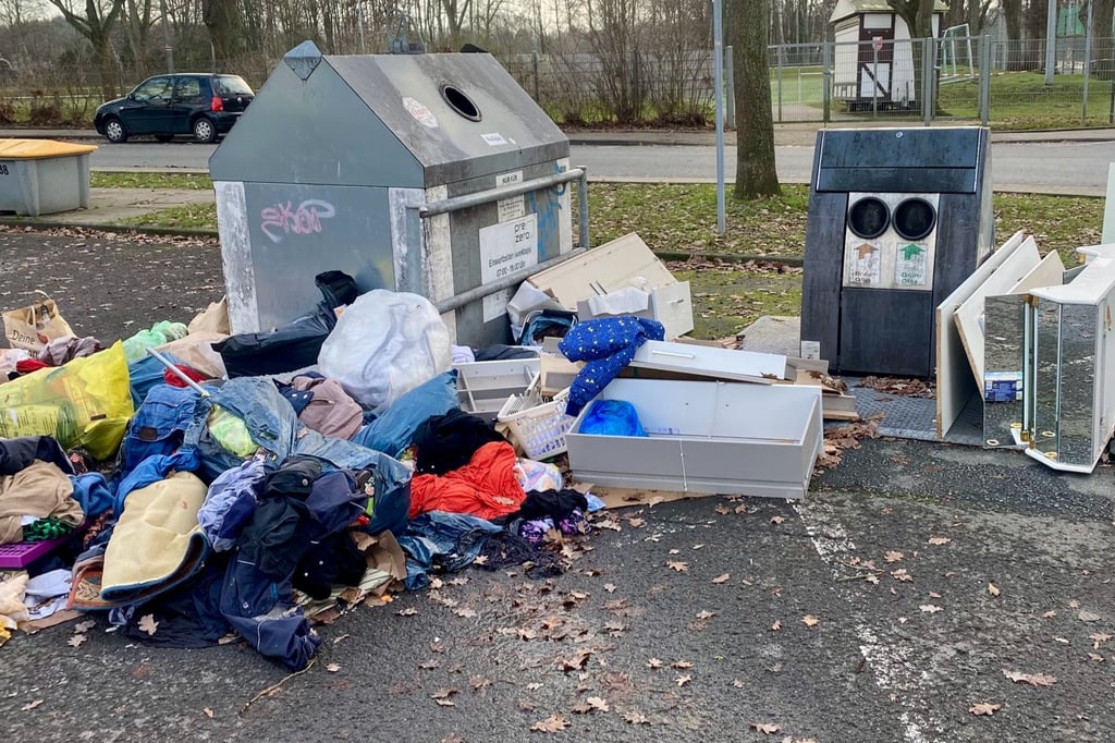 Ärger wegen Gebühren: CDU kritisiert Betreiber von Altkleidercontainern