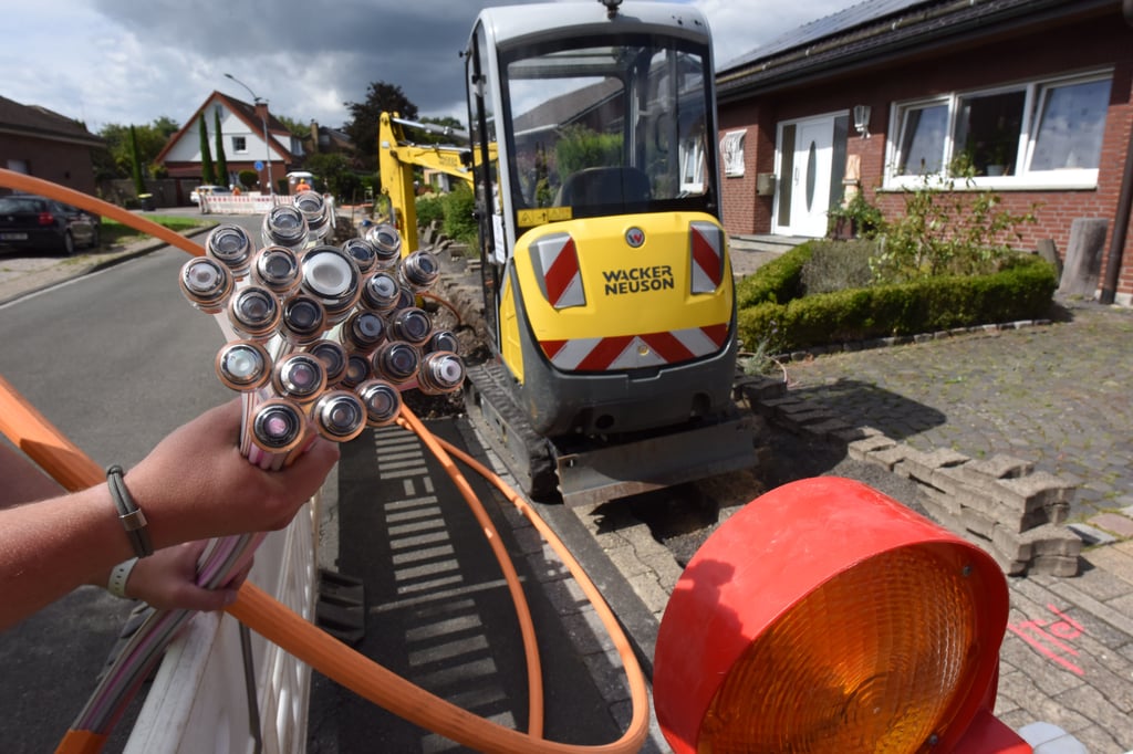 Der-Glasfaserausbau-in-Angelmodde-West-stockt