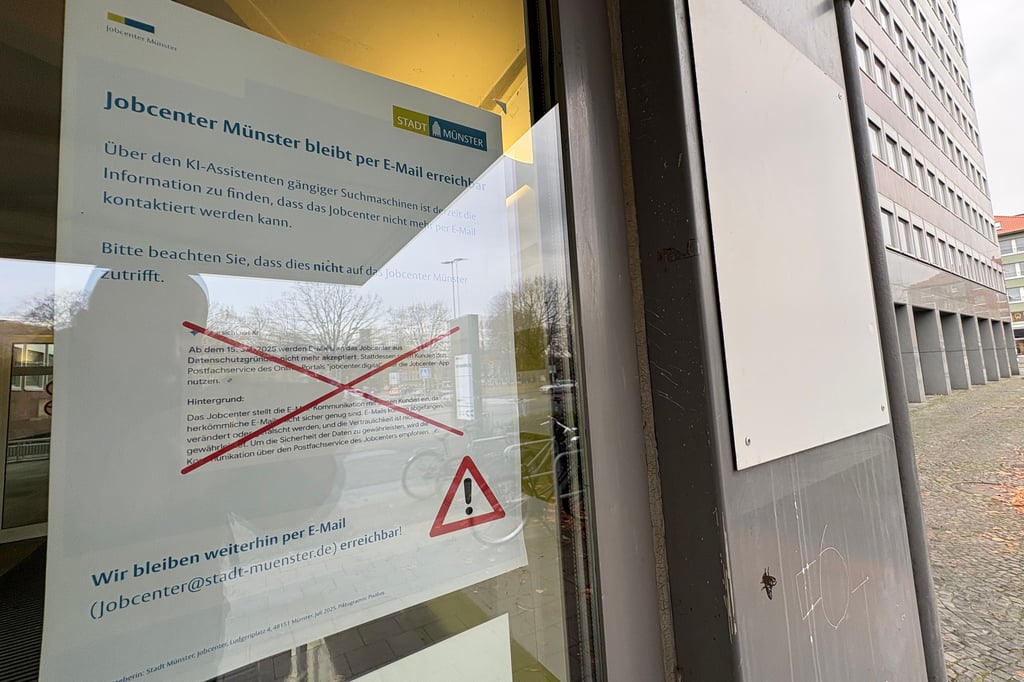 Aushang am Jobcenter irritiert – was Google damit zu tun hat