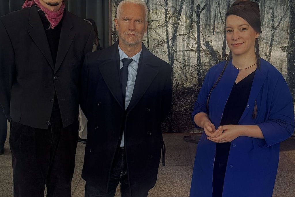 Die-erste-Ausstellung-direkt-in-der-Neuen-Nationalgalerie-in-Berlin