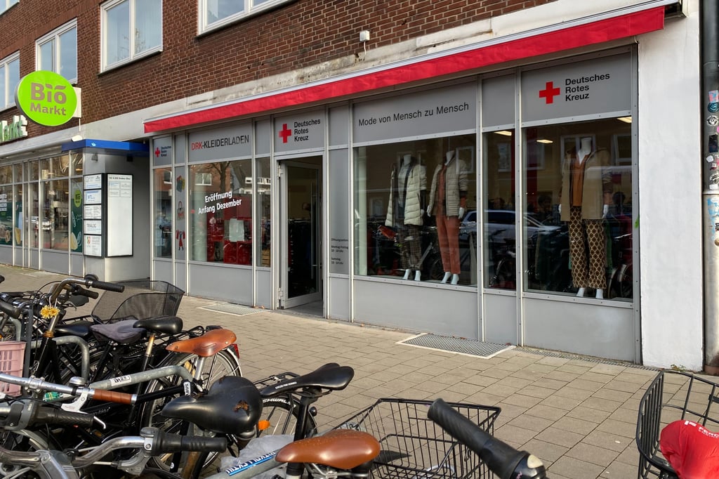 Mehr Mode zum kleinen Preis: Neuer DRK-Laden öffnet auf der Hammer Straße