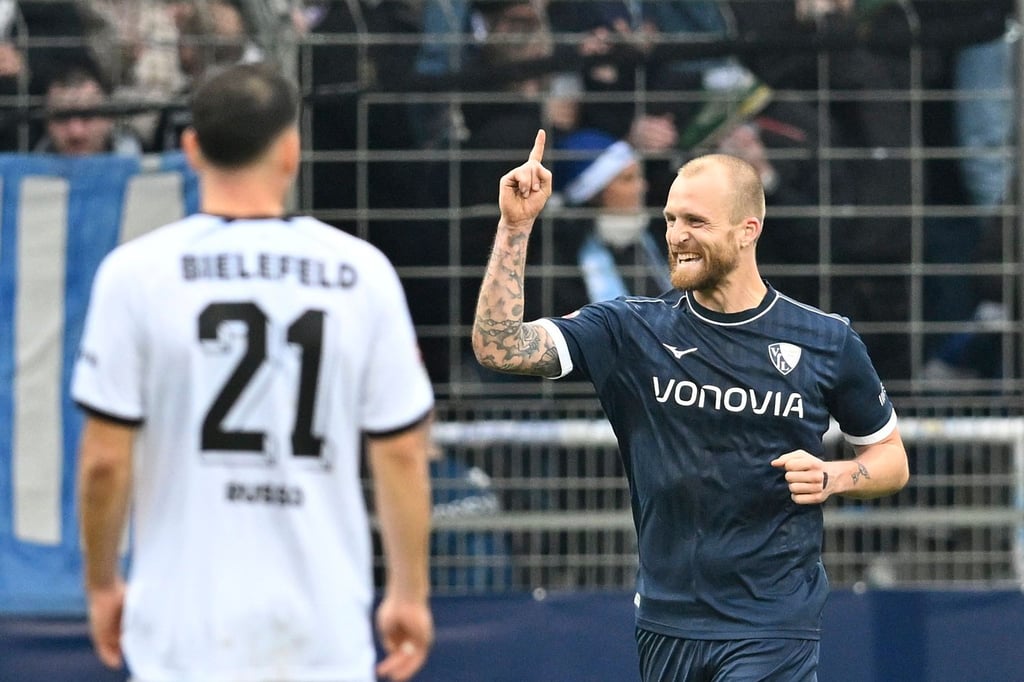 Hofmann-erl-st-Bochum-mit-Siegtreffer-gegen-Bielefeld