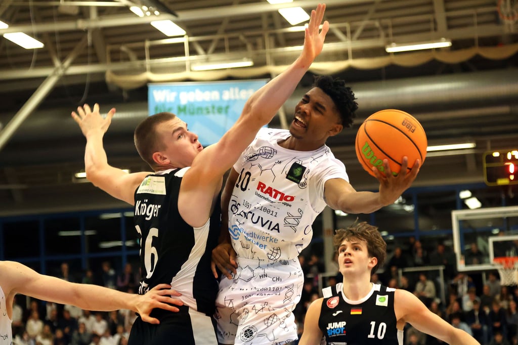 Trotz-hoher-F-hrung-Uni-Baskets-geben-Sieg-im-Kellerduell-aus-der-Hand