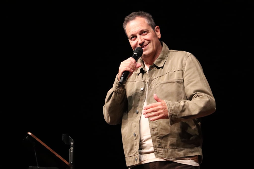 Dieter-Nuhr-seziert-die-Widerspr-che-der-Gegenwart