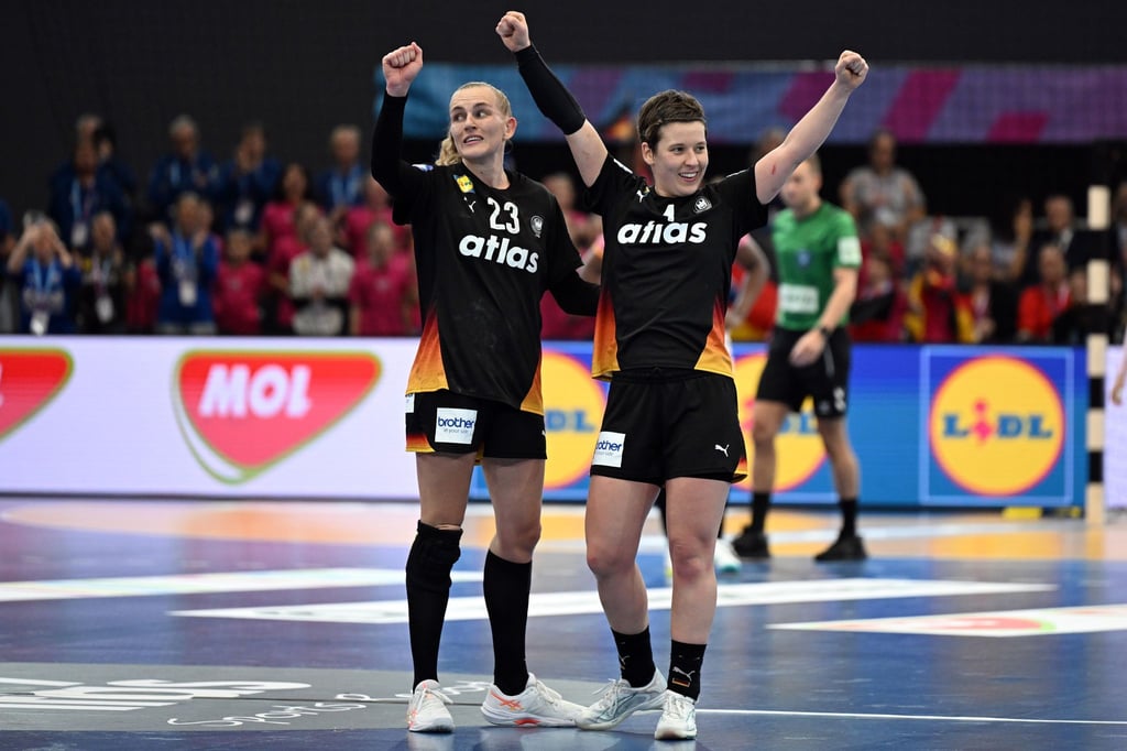 Gegner-steht-fest-DHB-Frauen-im-WM-Viertelfinale-Favorit