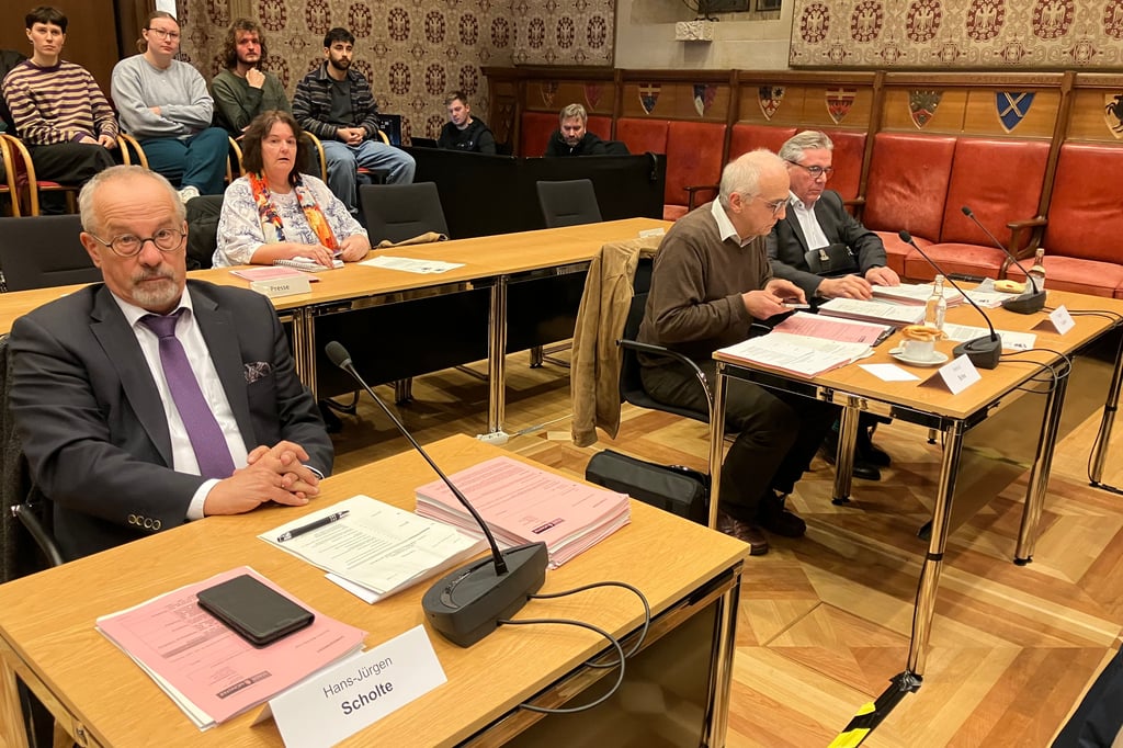 Ge-nderte-Sitzordnung-nach-Fraktionsbruch