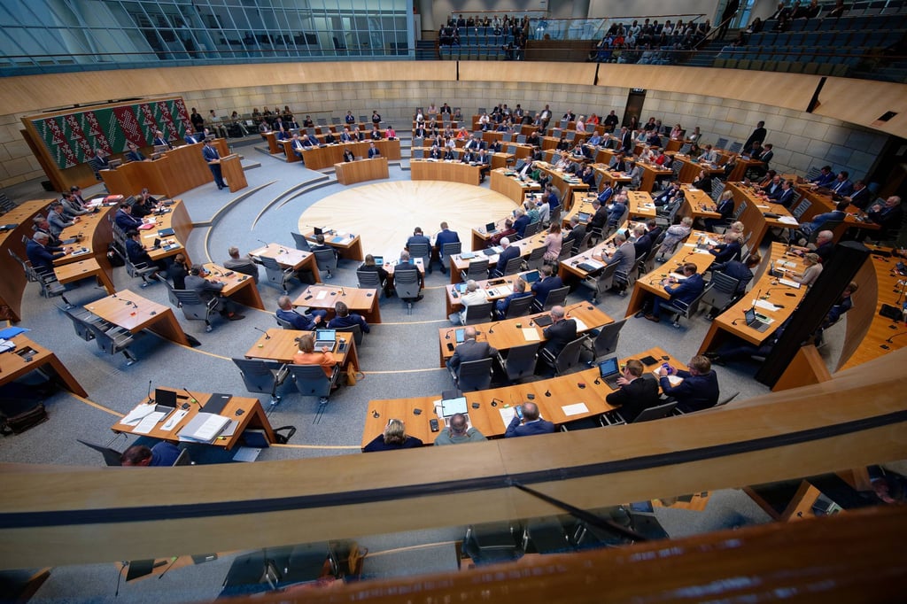 Schnelles-Aus-f-r-Abgeordneten-Zuschlag-zur-Altersversorgung