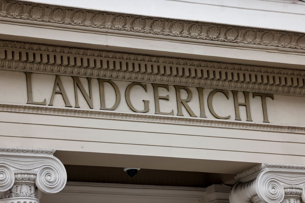 Angriff-auf-Rettungssanit-ter-vor-Gericht