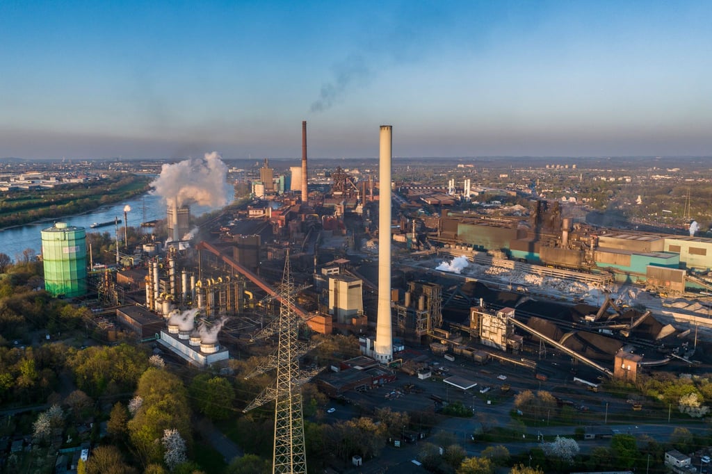Salzgitter-bekr-ftigt-bernahmepl-ne-f-r-Stahlhersteller-HKM