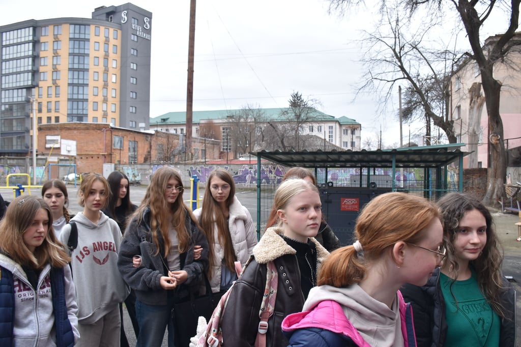 Noch mehr Kindern eine Auszeit vom Krieg bieten