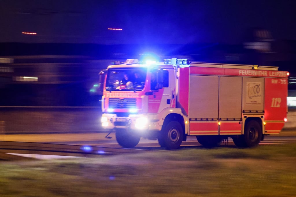 Brand-mit-viel-Rauch-in-Krefeld