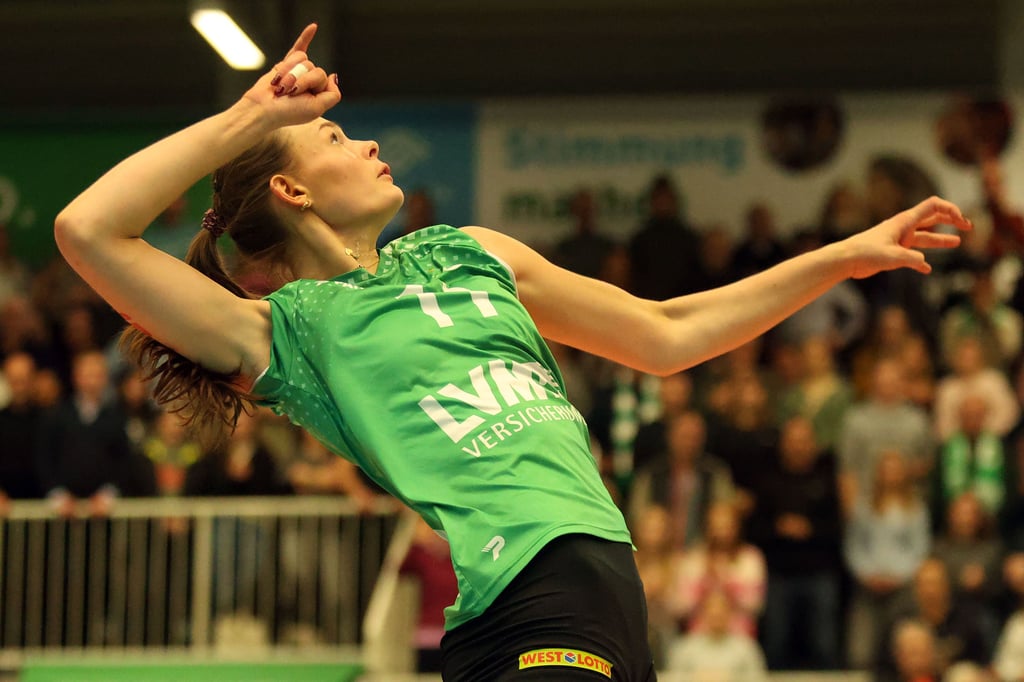 Vor-einem-Jahr-ins-Internat-jetzt-in-Liga-eins-Heil-auf-der-berholspur