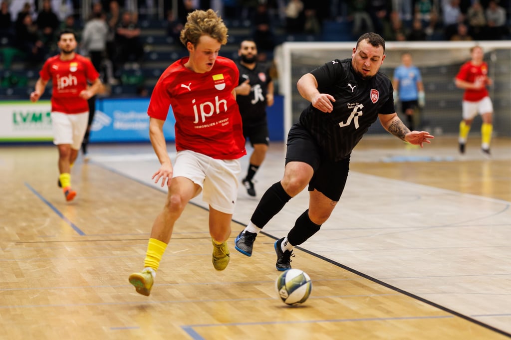 Oldies-Exoten-und-Entt-uschte-Die-Bilanz-der-47-Stadtis-Auflage