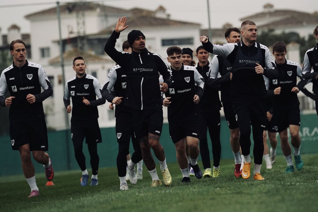 Preu-en-sind-gut-in-Murcia-angekommen-und-bekommen-Gesellschaft