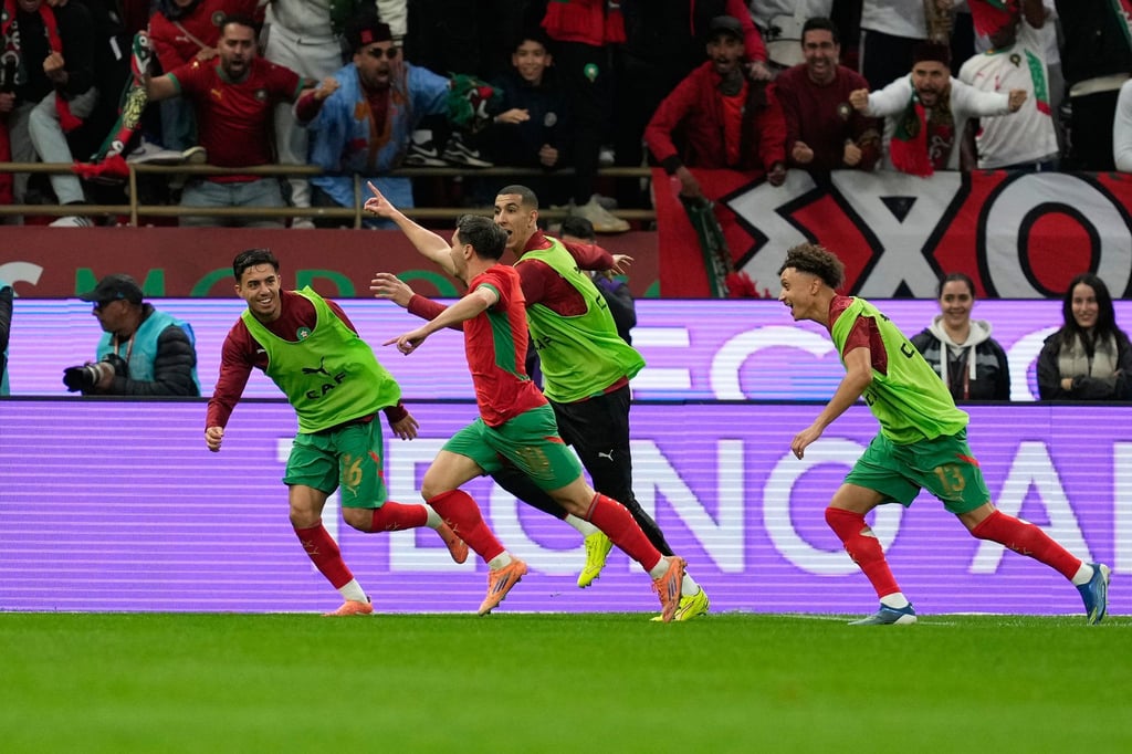 Marokko-und-Kamerun-stehen-im-Viertelfinale-des-Afrika-Cups