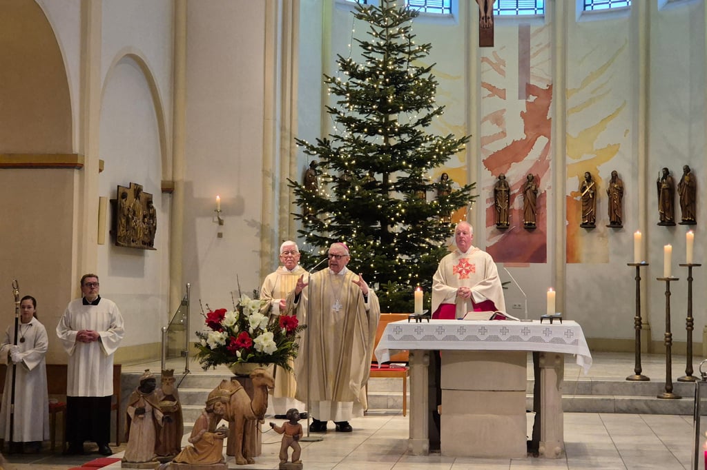 Die-Maske-des-B-sen-durchschaut