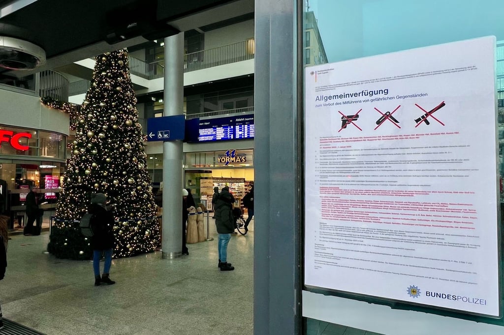 Bundespolizei stellt 18 Messer im Hauptbahnhof Münster sicher