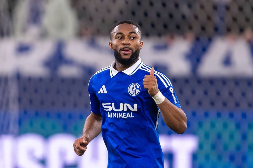 Test-spontan-verlegt-Schalke-schl-gt-Osnabr-ck