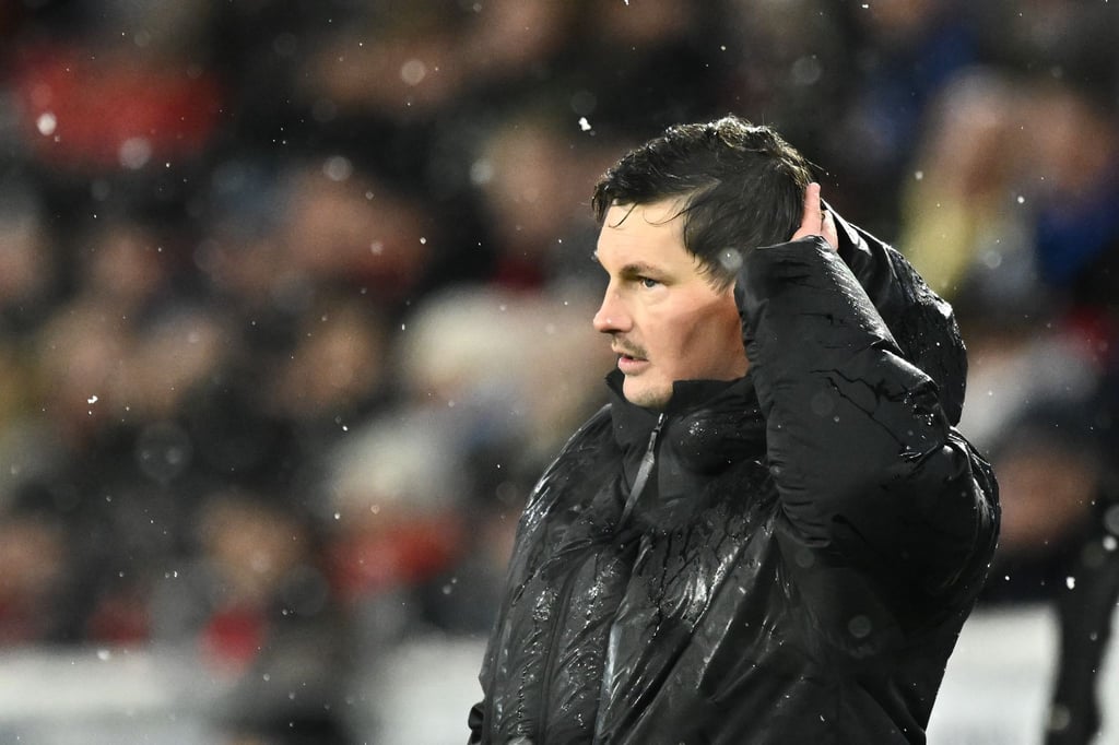 Schiedsrichter-rger-und-n-chster-Platzverweis-HSV-hadert