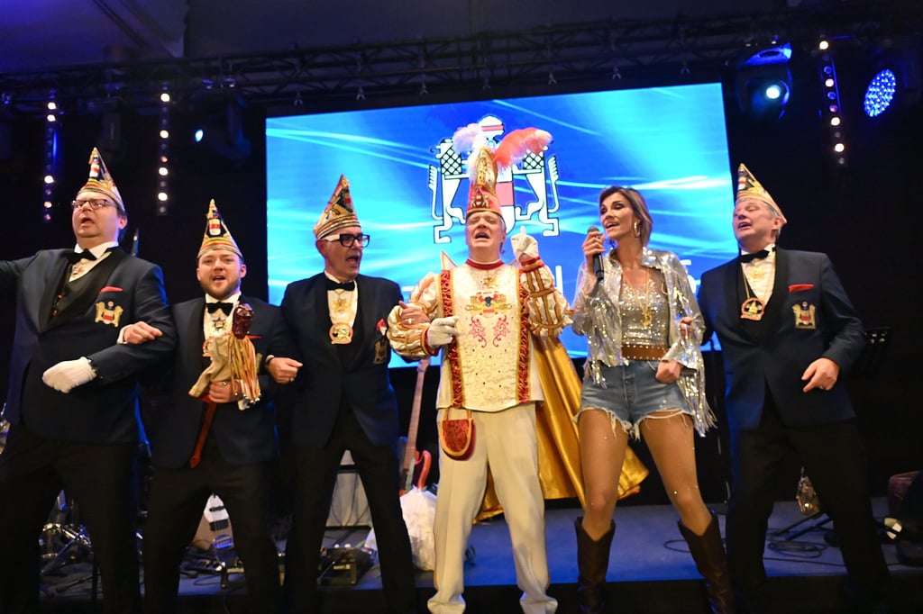 Echte-Emotionen-und-ein-blumiges-Dankesch-n