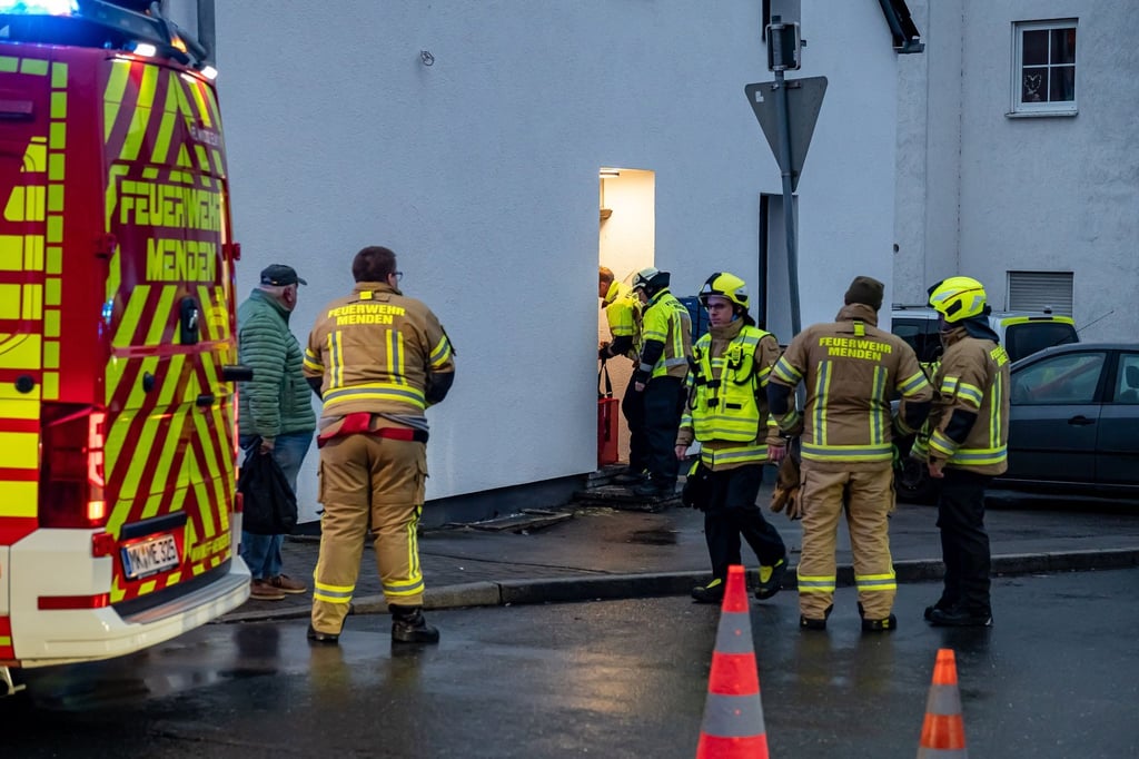 Verwahrloste-Kinder-Ermittler-befragen-soziales-Umfeld