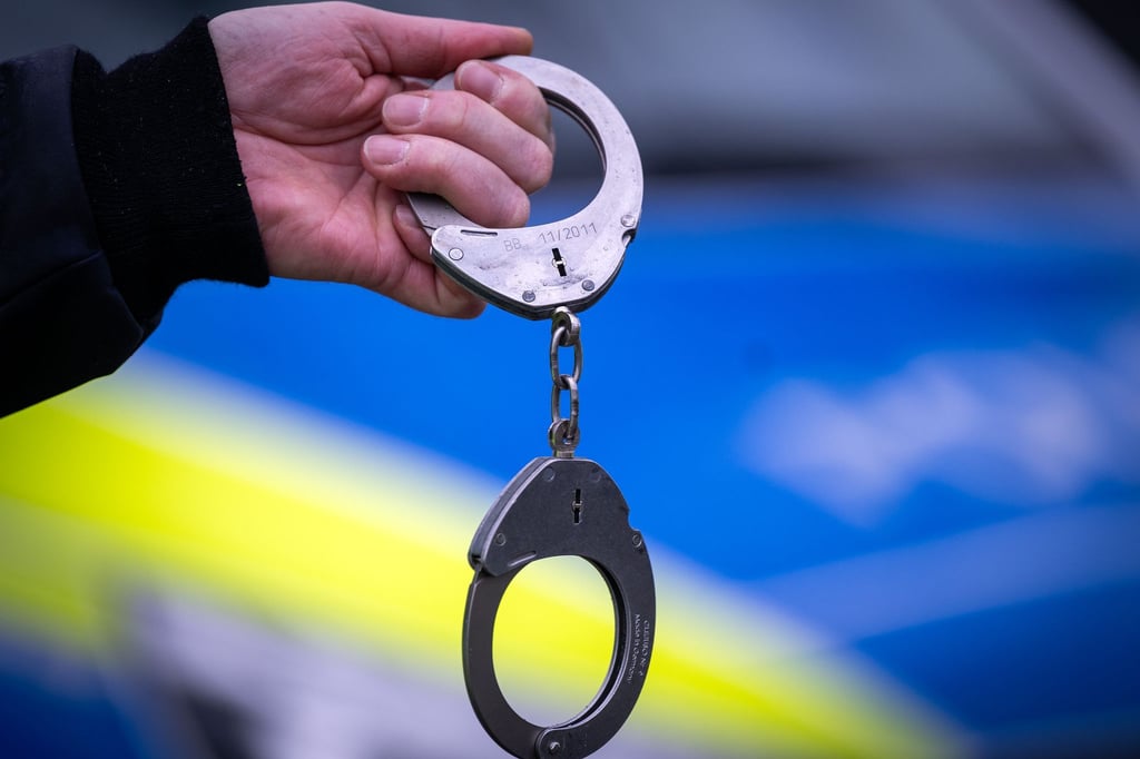 Wegen-Ruhest-rung-Zwei-M-nner-sitzen-nach-Angriff-in-U-Haft