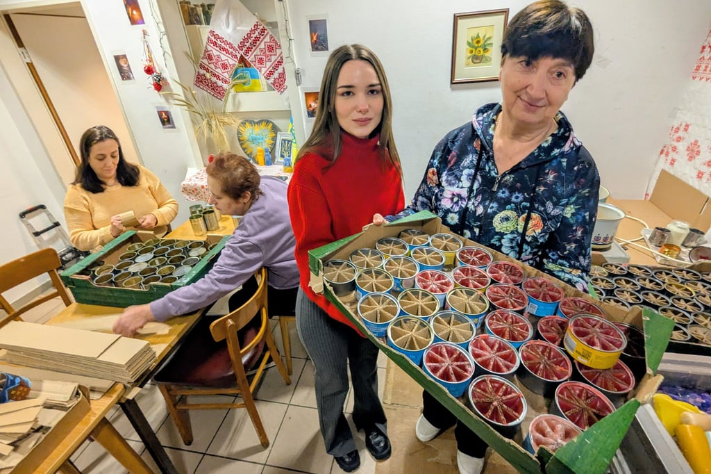 Hilfe für die Ukraine: Eine Dosenkerze Hoffnung