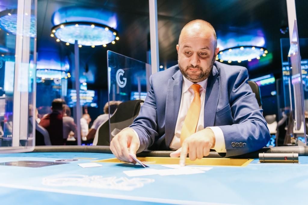 Vom Straßenkind zum Casino-Manager