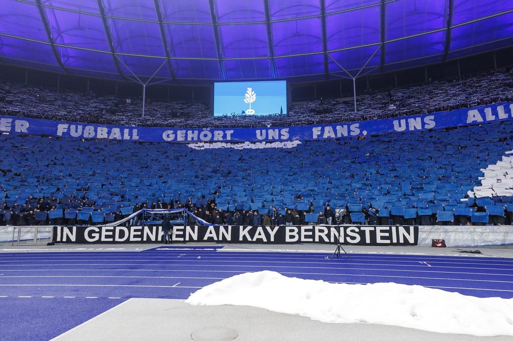Vorfall-mit-Fans-Hertha-kritisiert-Polizei-und-will-Dialog