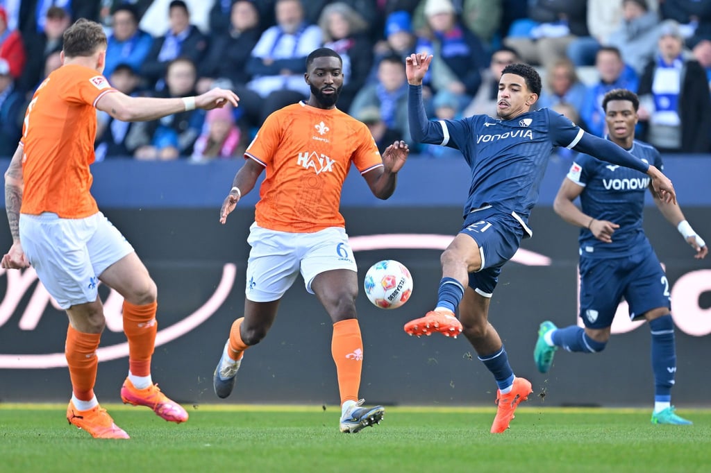 Torfestival-zwischen-Bochum-und-Darmstadt