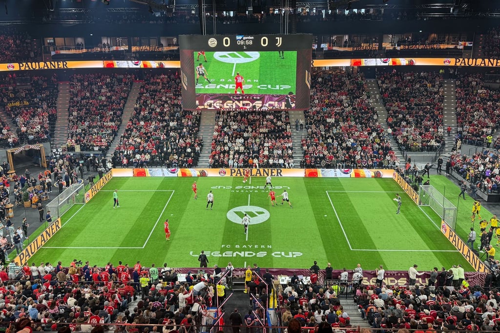 Hummels-l-sst-BVB-Legenden-jubeln-Robben-l-uft-sp-t-hei-